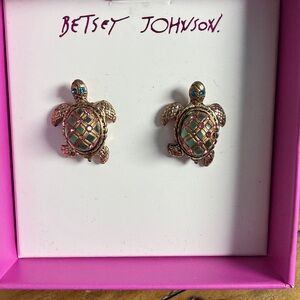 Betsy Johnson Turtle Earrings